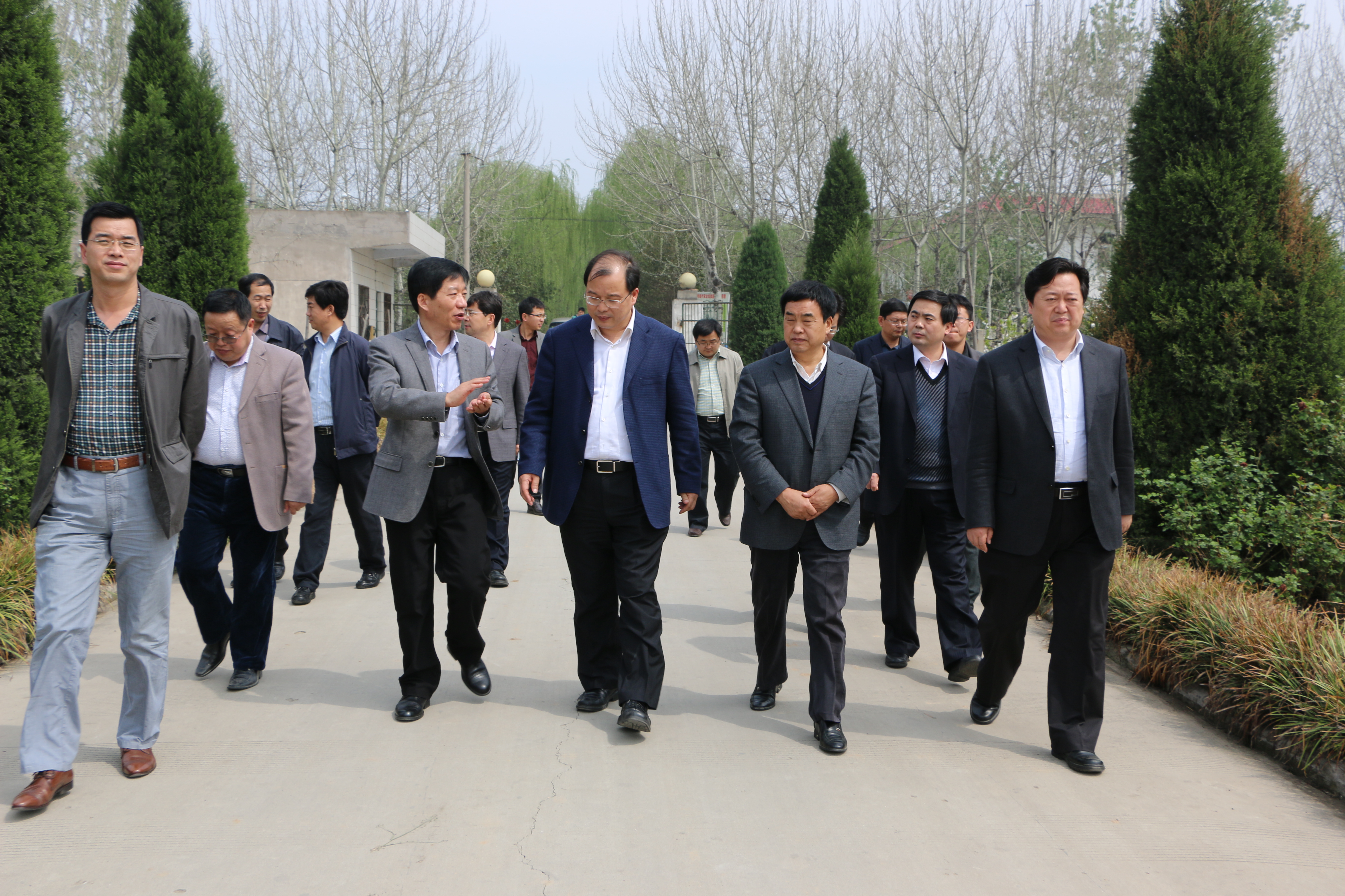 渭南市市长到陕西农垦华阴农场调研工作