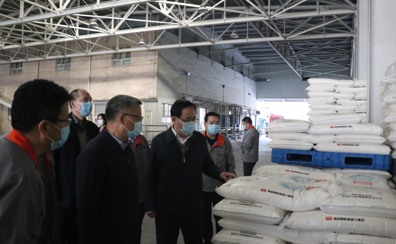 省粮食和物资储备局调研粮油加工供应储存情况
